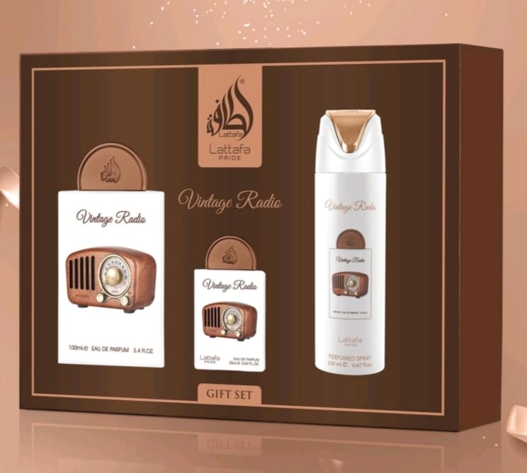 Gift Set Vintage Radio